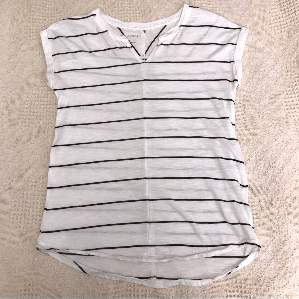 Maurices Striped V-Neck Cap Sleeve Top Size XS
